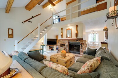 Dover Condo w/ Grill & Balcony: 3 Mi to Mt Snow!