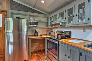 Cottage (2 Bedrooms) | Interior