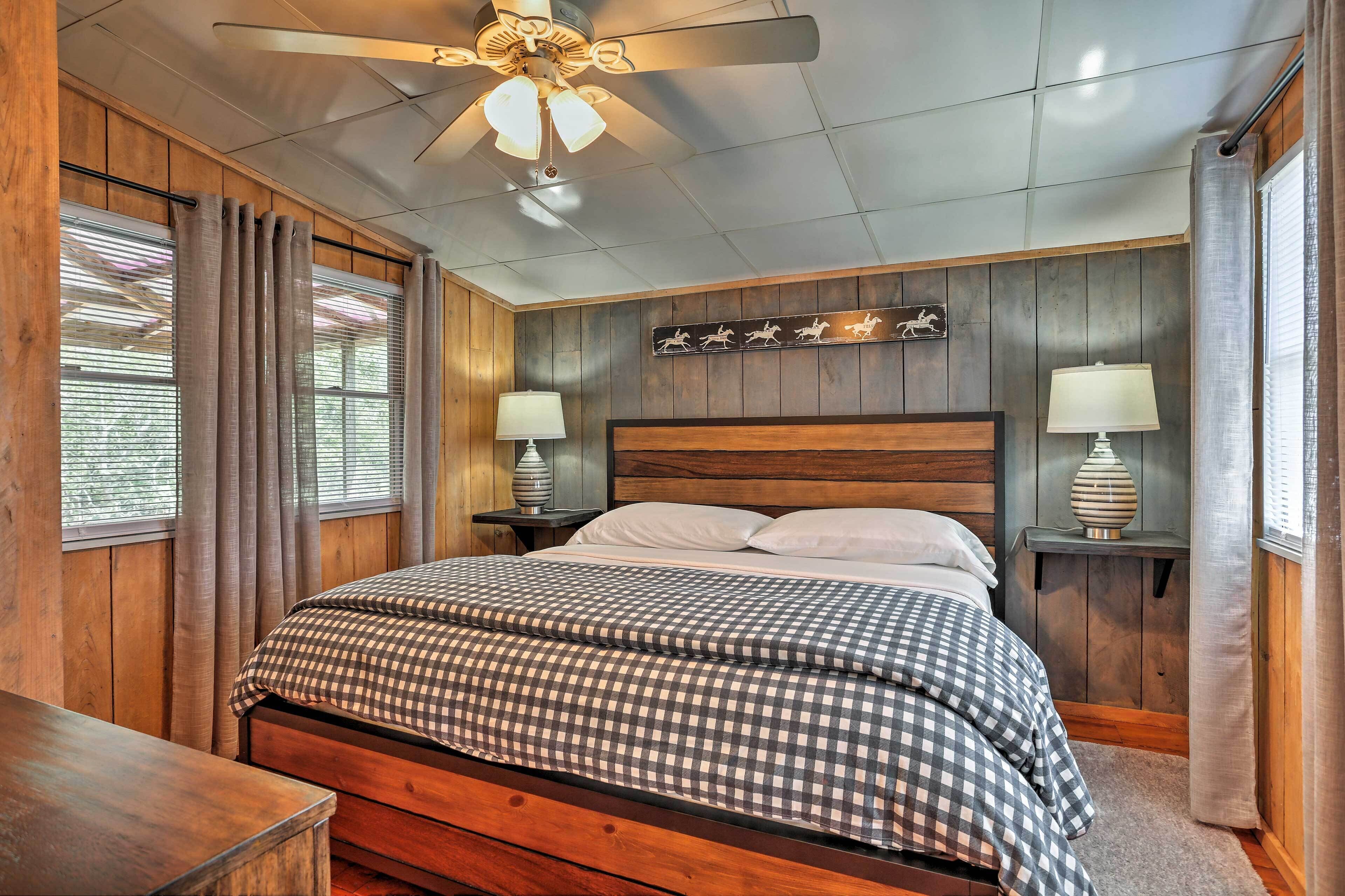 Cottage (2 Bedrooms) | Interior