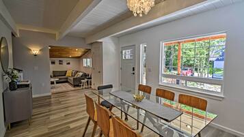 Cottage (3 Bedrooms) | Interior