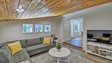 Cottage (3 Bedrooms) | Interior