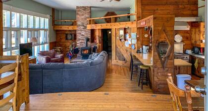 East Burke Home on Kingdom Trails: Near Ski Resort