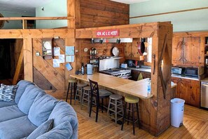 Rumah (4 Bedrooms) | Interior