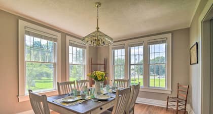 Glasgow Home w/ Porch: Close to Lake & Caves!