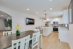 獨棟房屋 (4 Bedrooms) | 住宿內部