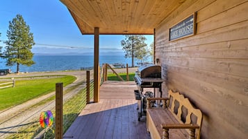 House (5 Bedrooms) | Interior