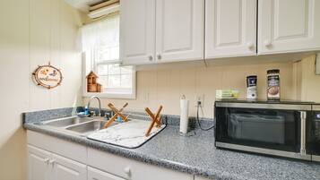 Cottage (1 Bedroom) | Interior