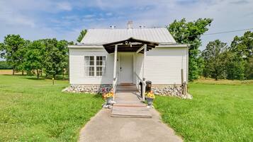 Cottage (1 Bedroom) | Interior