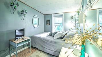 ุงูู
ูุดุฃุฉ ู
ู ุงูุฏุงุฎู