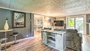 ุงูู
ูุดุฃุฉ ู
ู ุงูุฏุงุฎู