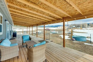 House (4 Bedrooms) | Interior - Spacious Tierra Amarilla Ranch House w/ Deck! (Tierra Amarilla)