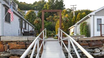 Cottage (2 Bedrooms) | Interior