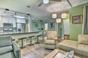 House (2 Bedrooms) | Interior