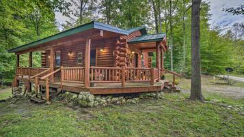 House (2 Bedrooms) | Exterior