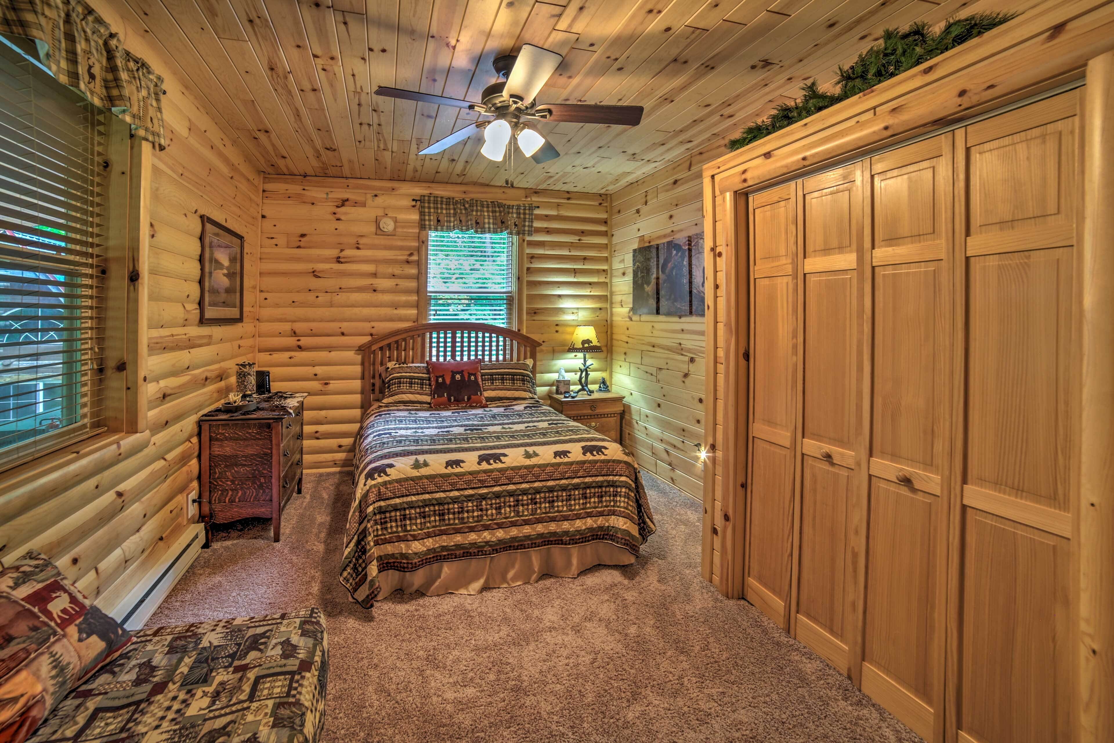 House (2 Bedrooms) | Interior