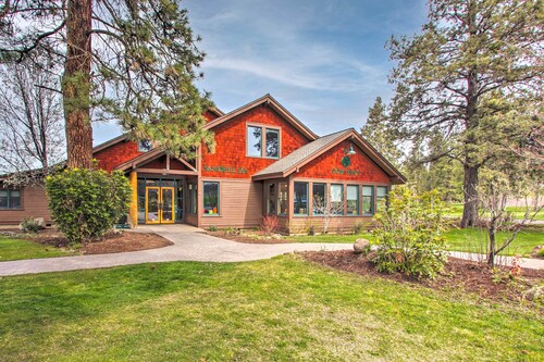 Stunning Townhome Near Upper Klamath Lake!