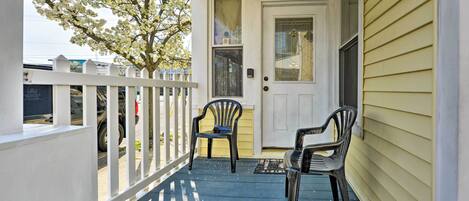 Apartment (2 Bedrooms) | Front of property