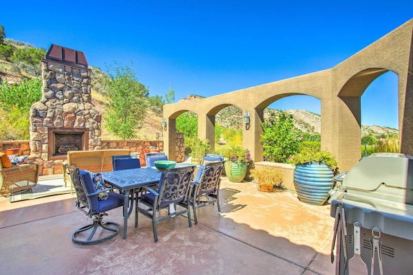 Spacious Grand Junction Home W/ Mountain View - Highline Lake State Park, Loma