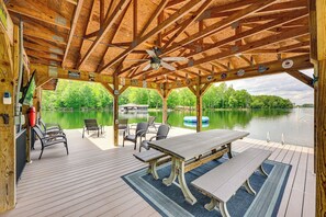 House (6 Bedrooms) | Interior - Waterfront Lake Anna Home w/ Dock, Beach & Kayaks! (Bumpass)