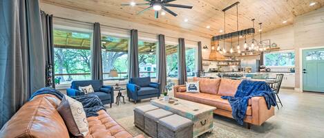 House (3 Bedrooms) | Front of property