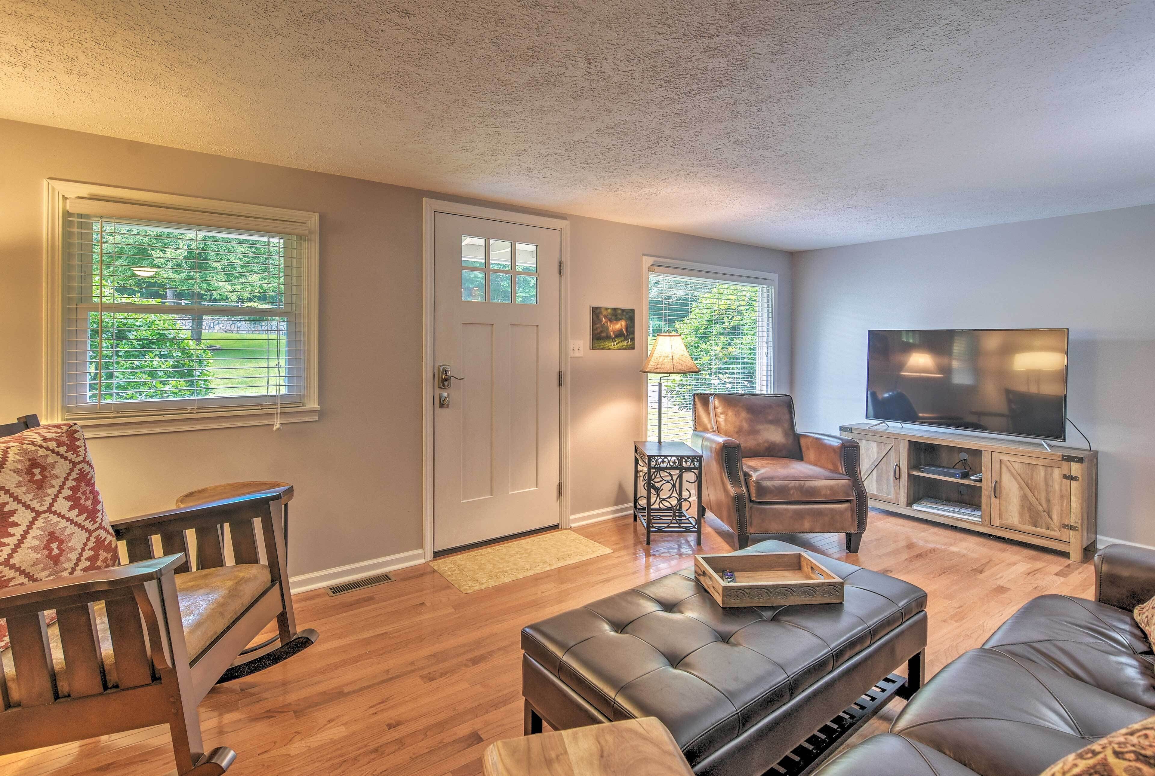 House (2 Bedrooms) | Interior