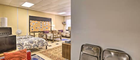 Apartment (0 Bedroom) | Interior