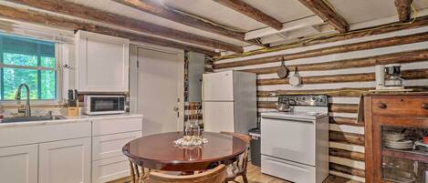 Casa (2 Bedrooms) | Interior