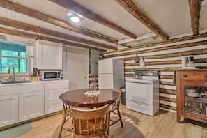 Casa (2 Bedrooms) | Interior