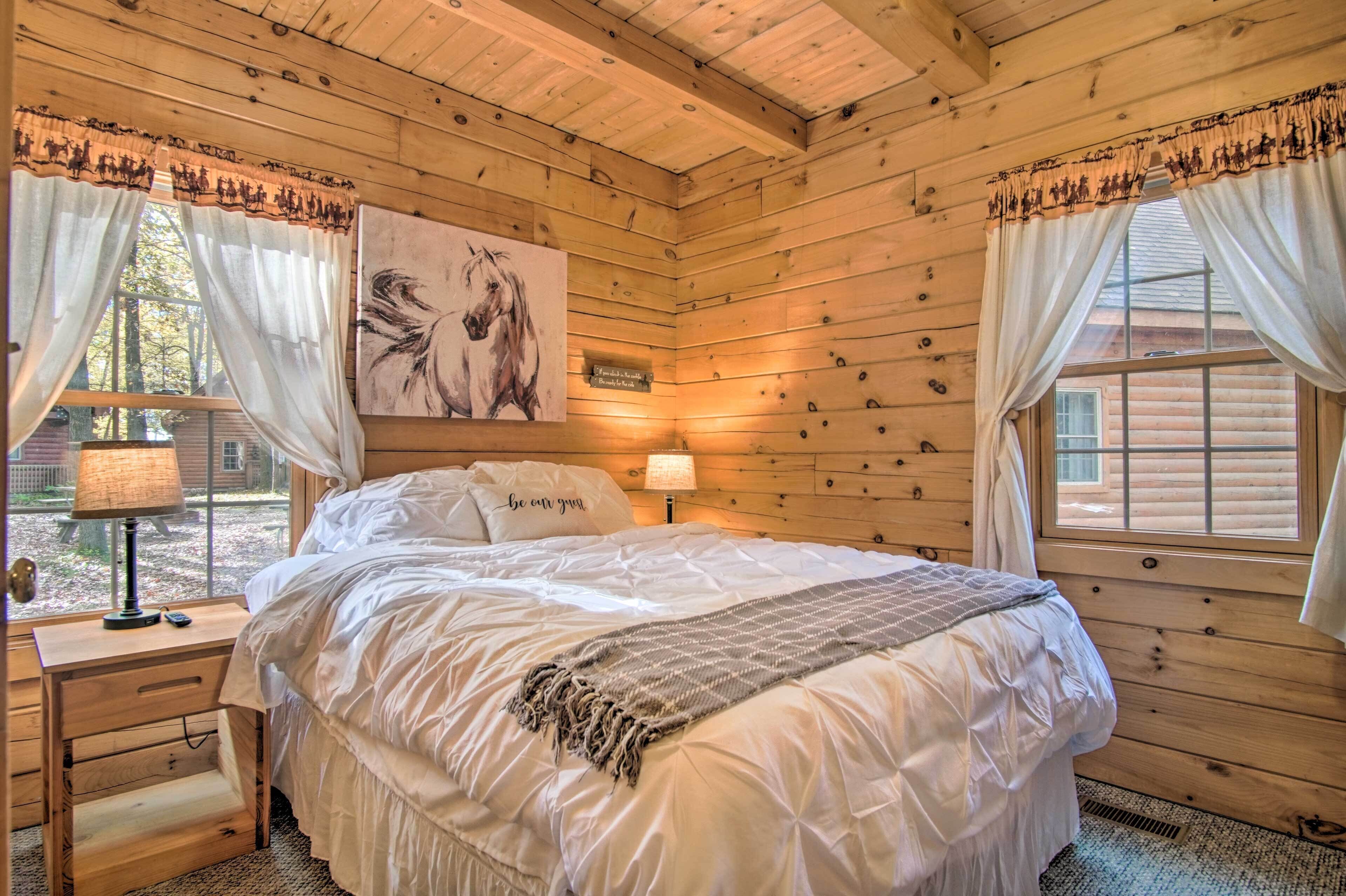 House (2 Bedrooms) | Interior