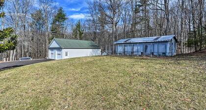 Serene Blue Ridge Getaway in Galax w/ Yard!