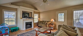 Serene Blue Ridge Getaway in Galax w/ Yard!