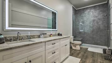 Talo (3 Bedrooms) | Sisätilat