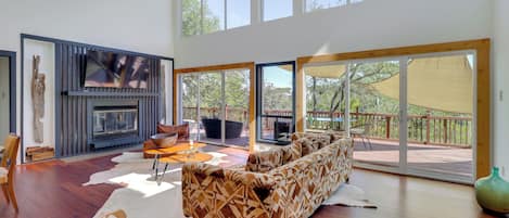 Rumah (3 Bedrooms) | Bagian depan properti