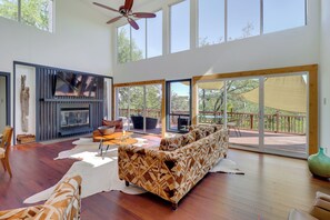 House (3 Bedrooms) | Front of property