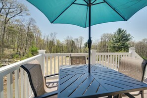 Apartment (2 Bedrooms) | Interior - Woodsy Family Retreat 11 Mi to Raystown Lake! (Cassville)