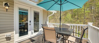 Woodsy Family Retreat 11 Mi to Raystown Lake!