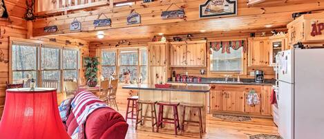 House (4 Bedrooms) | Interior