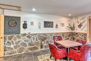 Rumah (4 Bedrooms) | Interior