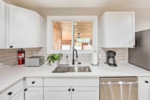 House (3 Bedrooms) | Interior - On-site Boat Launch: Gun Barrel City Lake House (Mabank)