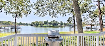 On-site Boat Launch: Gun Barrel City Lake House