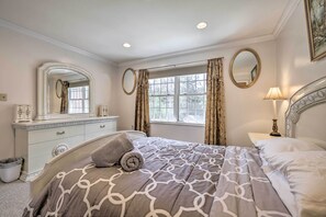 4 soverom, skrivebord for bærbar PC, strykejern/-brett og sengetøy