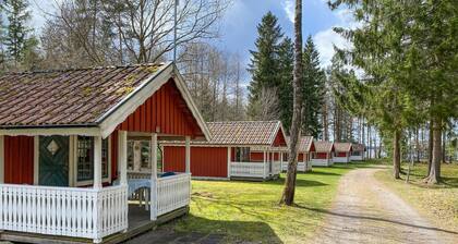 Stunning home in Jälluntofta with sauna