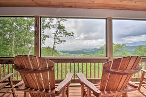 House (2 Bedrooms) | Interior - Hot Tub Relaxation & Mtn View: Sky Blue Overlook (Marble)