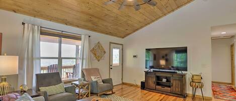 Casa (2 Bedrooms) | Interior