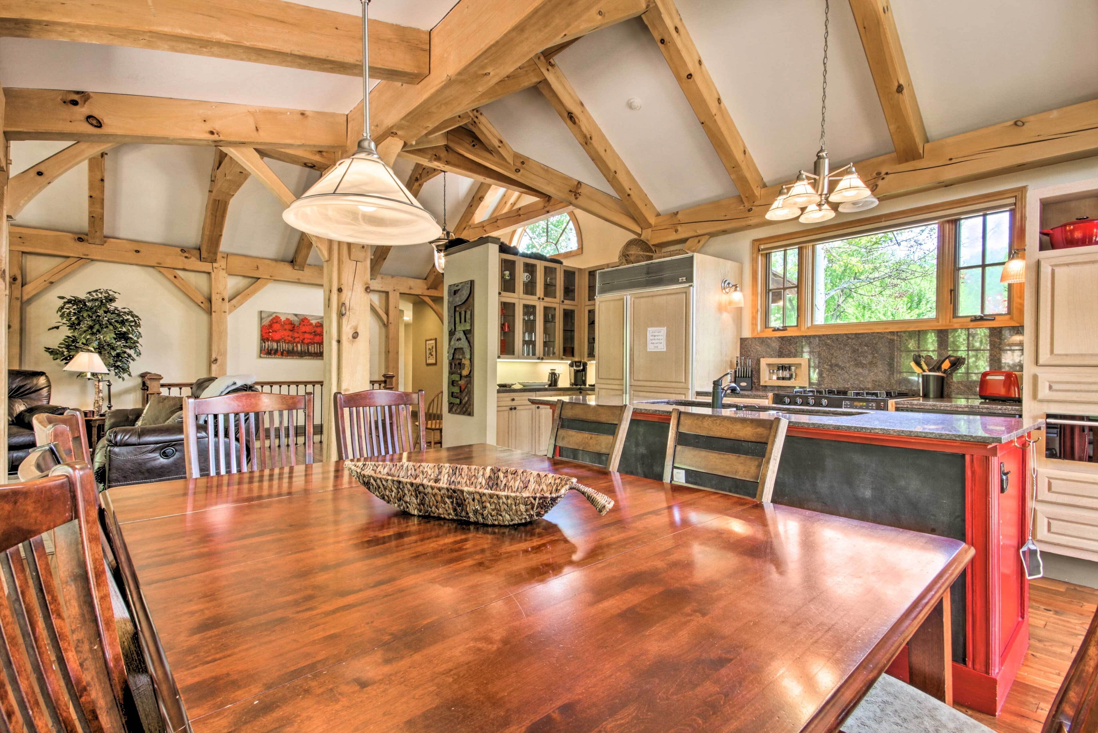 House (6 Bedrooms) | Interior