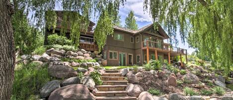 House (6 Bedrooms) | Interior