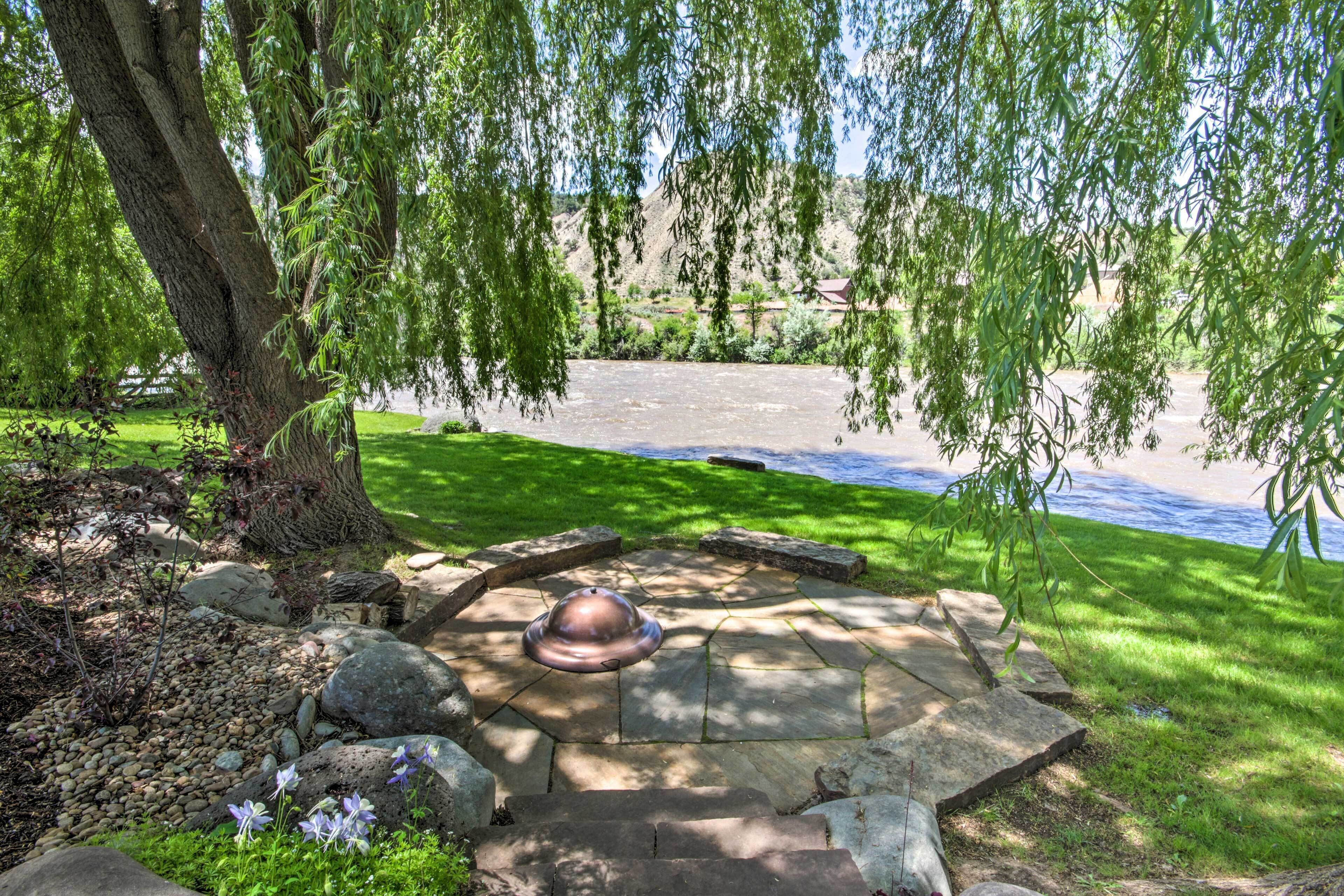 House (6 Bedrooms) | Interior