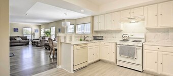 1 Mi to Beach & Casinos: Home in Atlantic City!