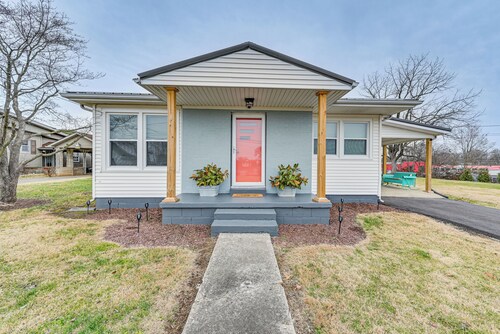 Charming Cave City Vacation Rental w/ Fire Pit!
