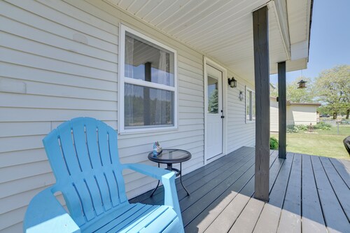 All-season Getaway in Frederic: Bring Your Pets!